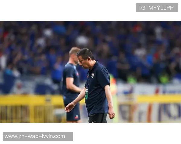 崔康熙强调球队内部团结直言其他队教练与球员关系紧张